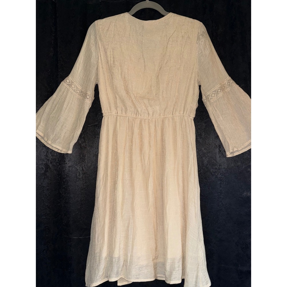 Indigo Rose Beige Crochet Lace Trim Bell Sleeve Boho Mini Dress Womens Medium - Picture 2 of 5